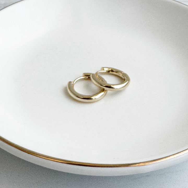 Small Rounded Huggie Earrings in 18k Gold