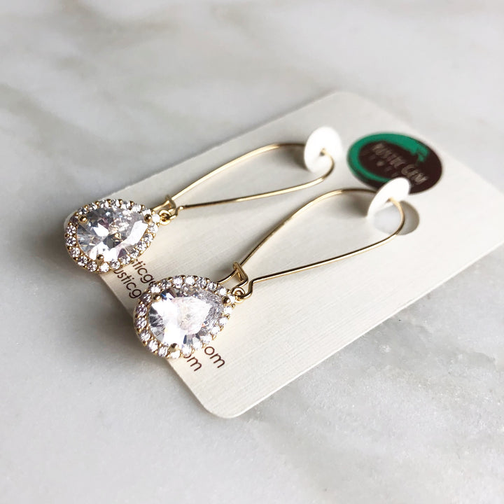 Simple Gold Drop Bridal Earrings. Cubic Zirconia Drop Dangle Earrings in Medium Size