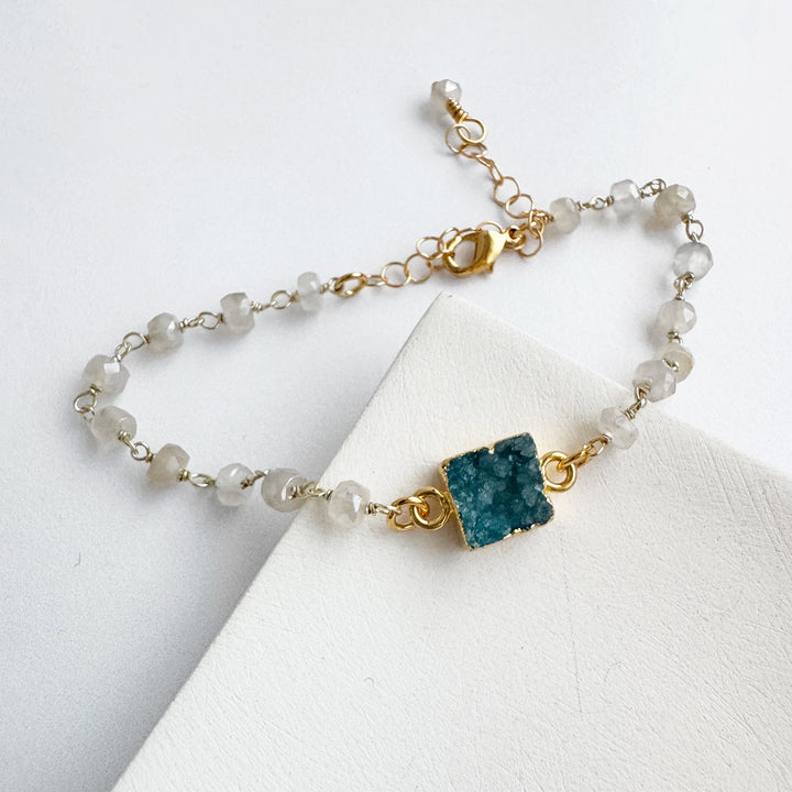 Druzy Quartz Beaded Chain Bracelet in Gold