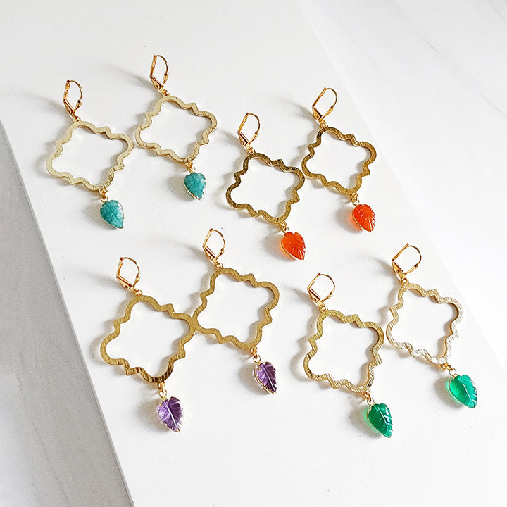 Quatrefoil Statement Earrings with Leaf Stone in Brushed Gold