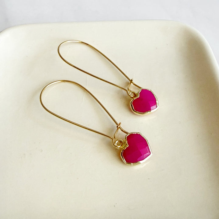 Simple Fuchsia Chalcedony Heart Drop Earrings in Gold