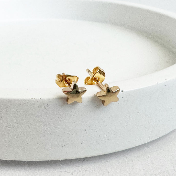 Star Stud Earrings in 18k Gold Plating