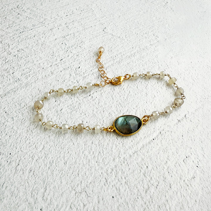 Labradorite and Moonstone Beaded Chain Bracelet in Gold