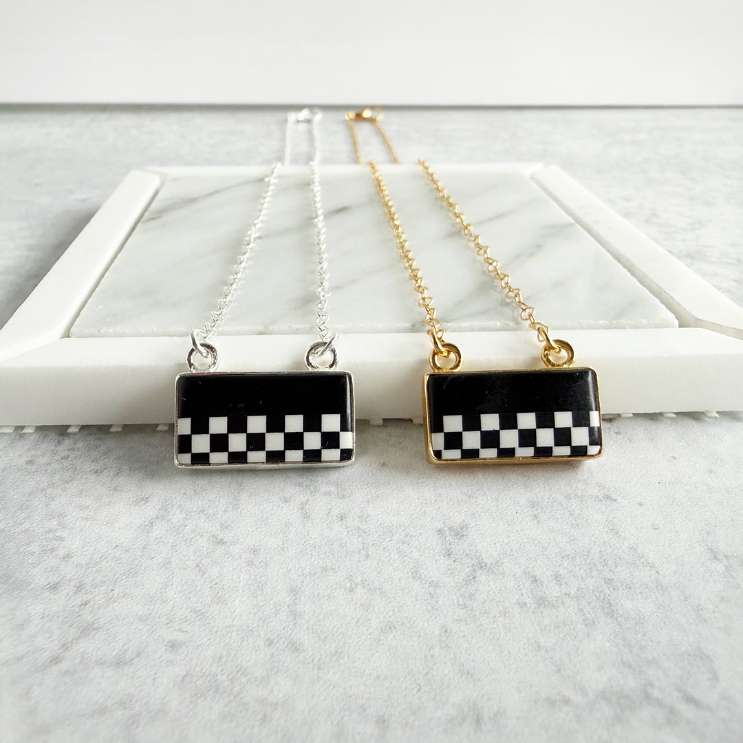Black and White Checkered Pattern Bar Necklace