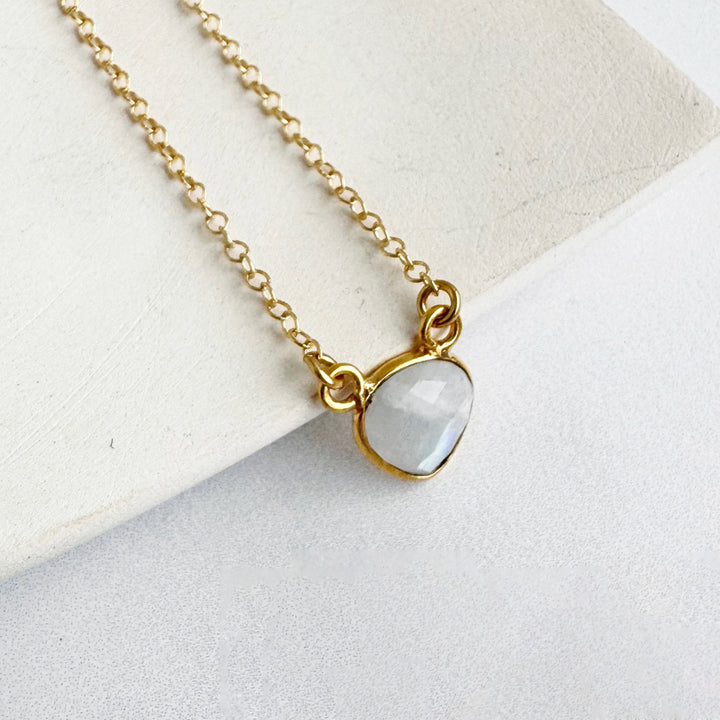 Delicate Moonstone Heart Necklace in Gold