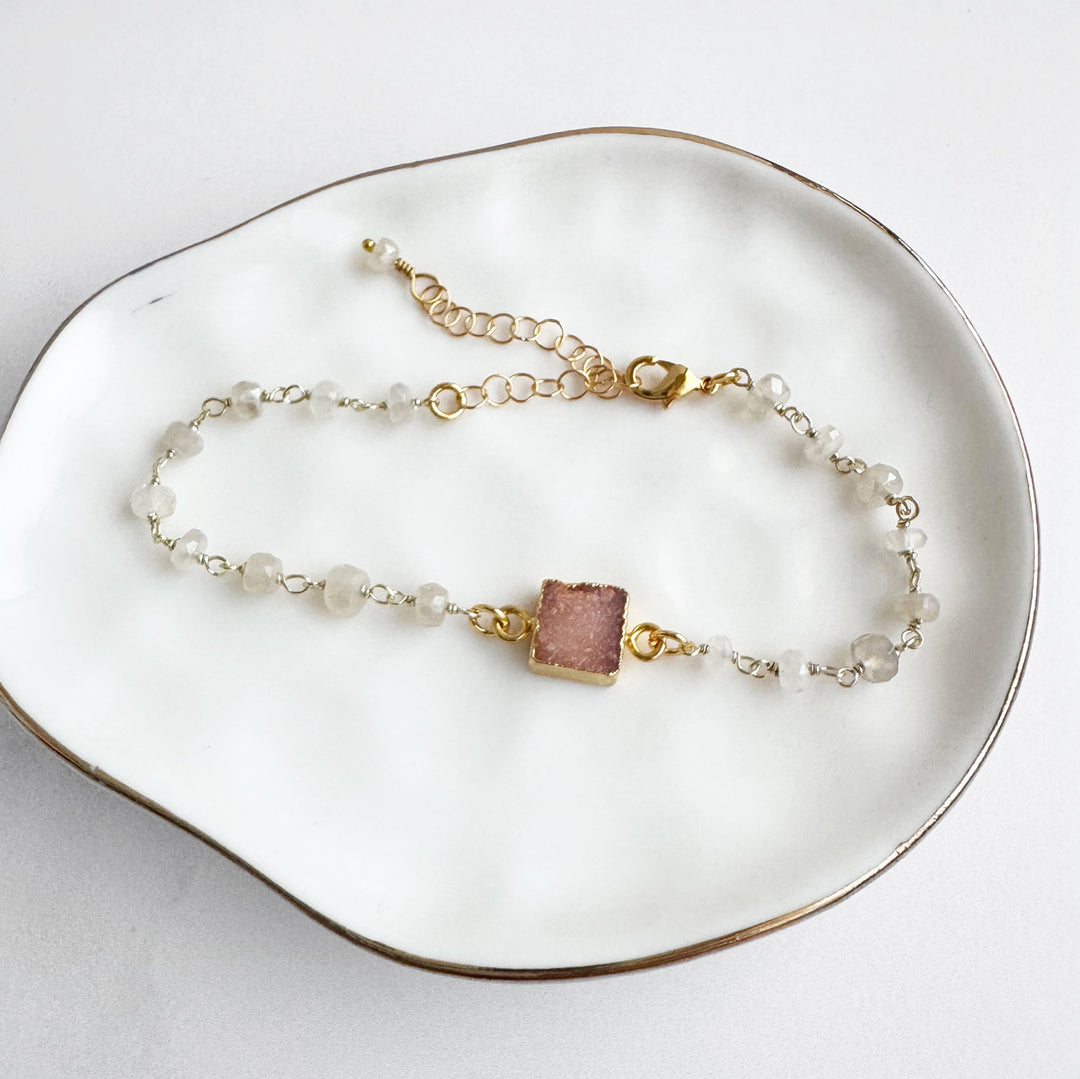 Druzy Quartz Beaded Chain Bracelet in Gold