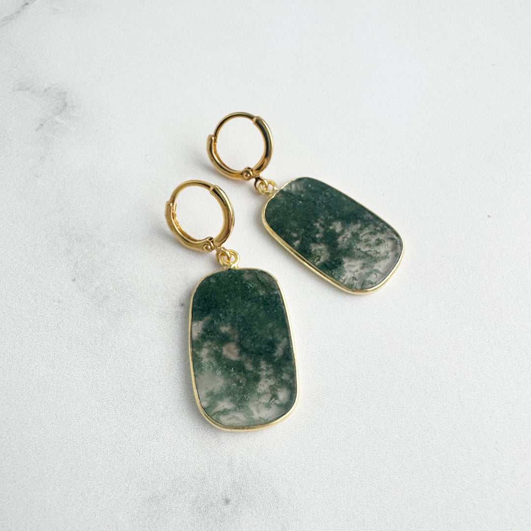 Statement Gemstone Slice Drop Earrings in Gold – Moss Agate