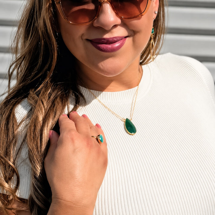 Green Quartz Teardrop Necklace in Gold