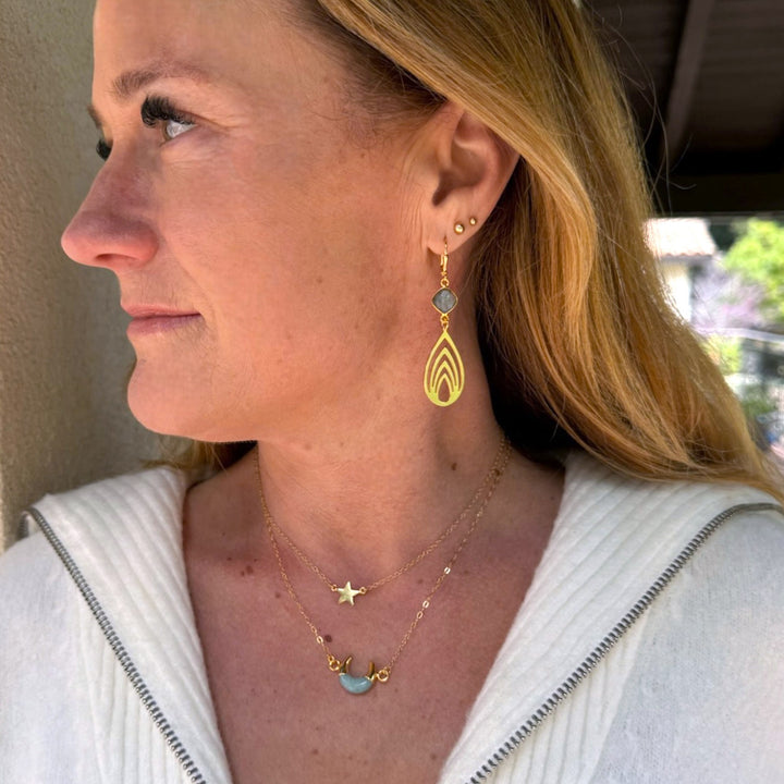 Small Amazonite Horn Necklace