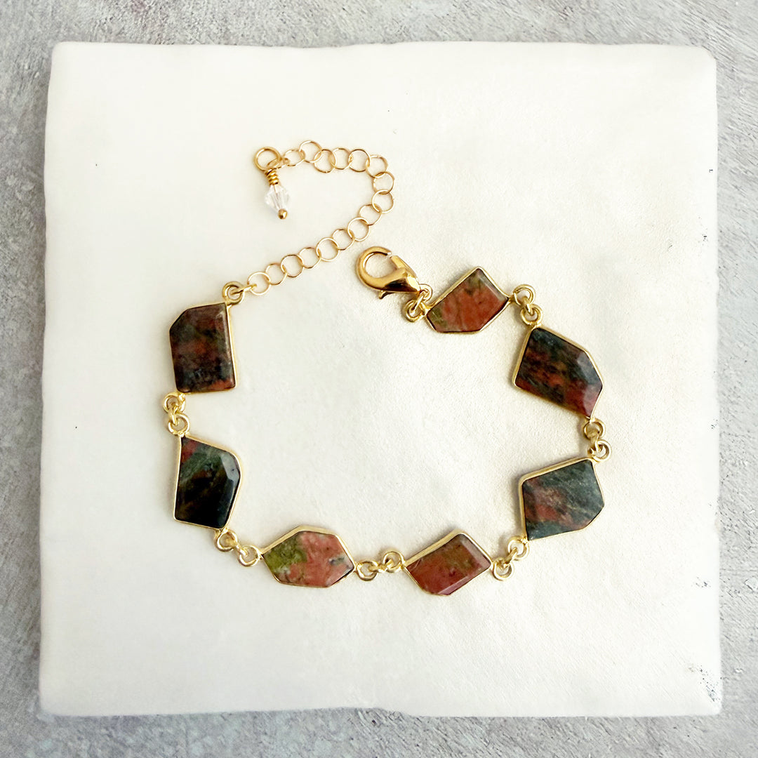 Jasper Bezel Freeform Statement Bracelet in Gold