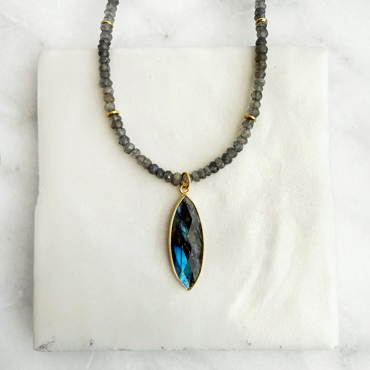 Labradorite Marquise Beaded Necklace in Gold