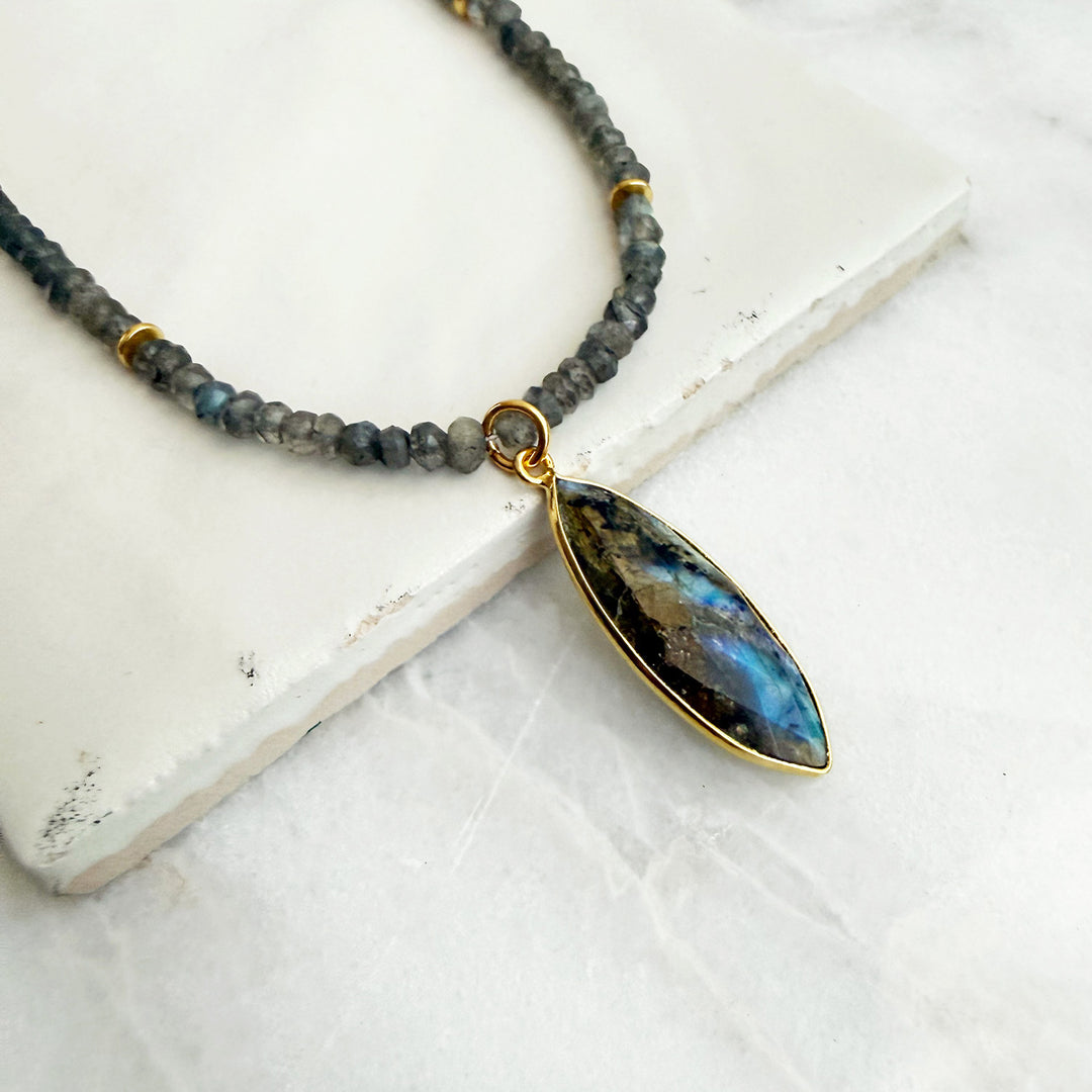 Labradorite Marquise Beaded Necklace in Gold
