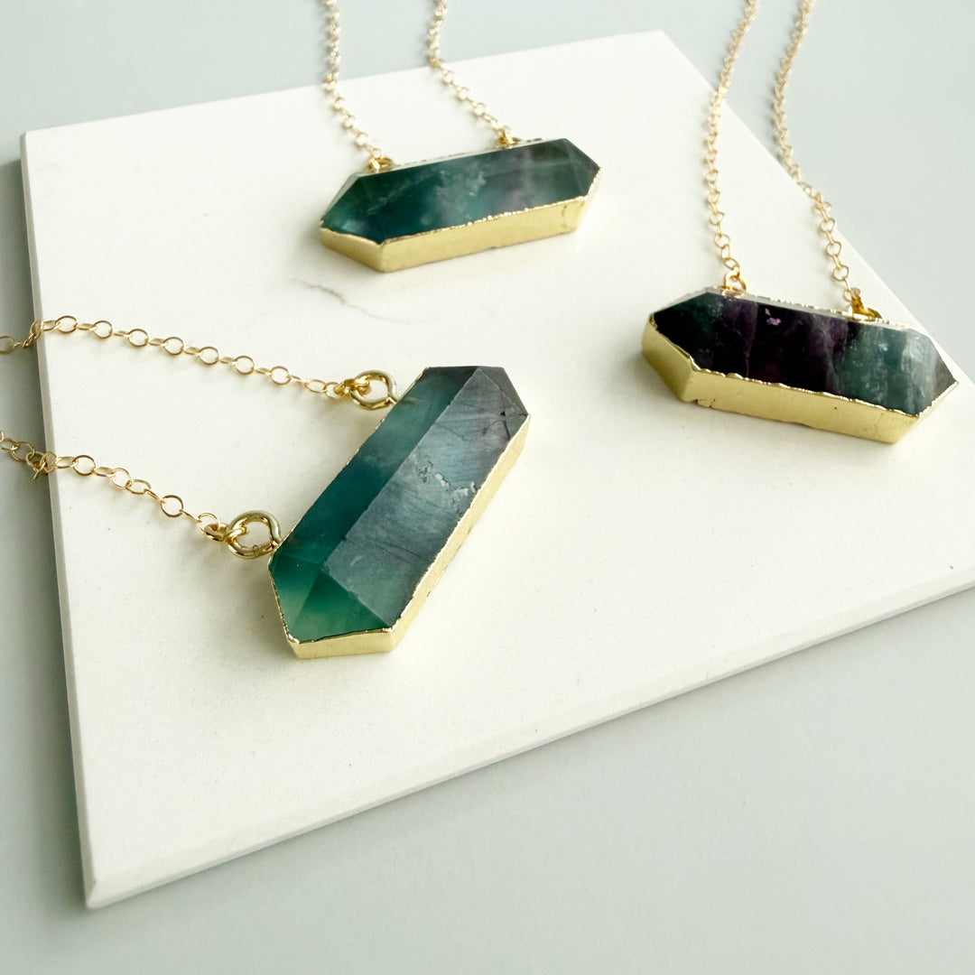 Large Fluorite Stone Bar Necklace in Gold