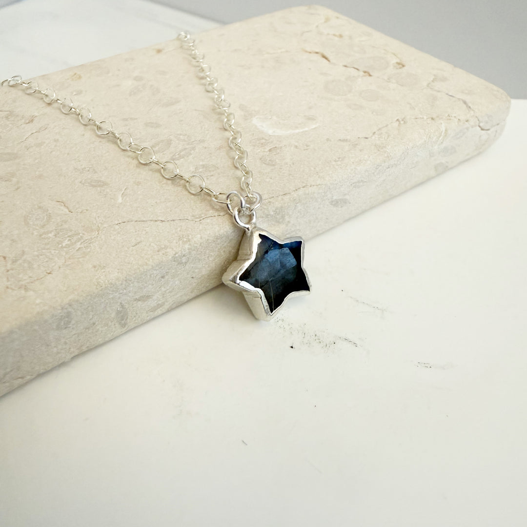Dainty Labradorite Star Necklace in Sterling Silver