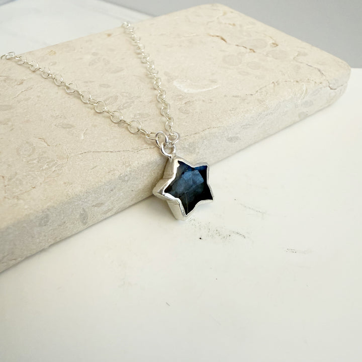 Dainty Labradorite Star Necklace in Sterling Silver