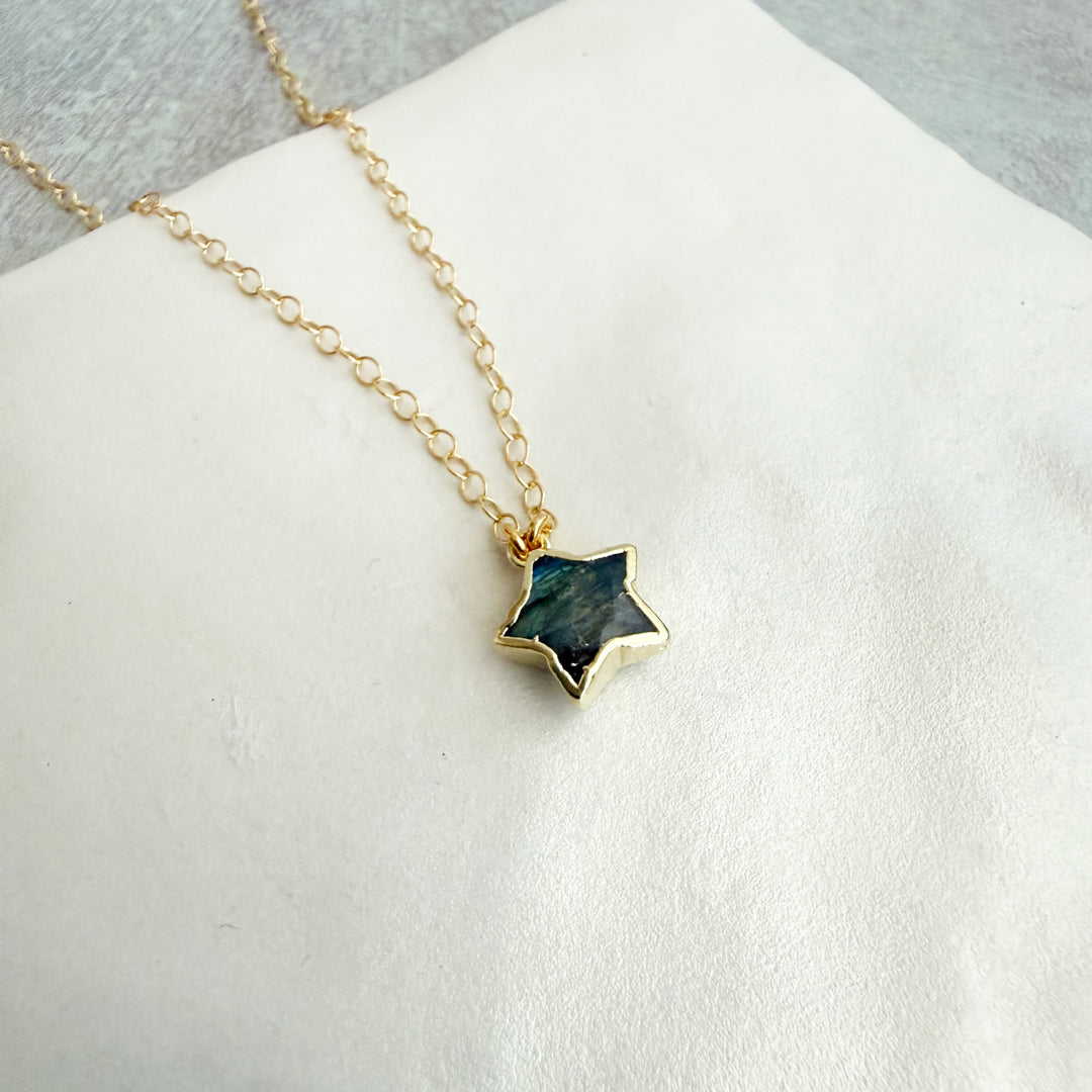 Dainty Labradorite Star Necklace