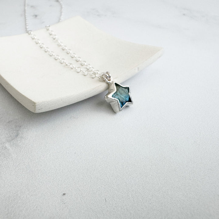 Dainty Labradorite Star Necklace in Sterling Silver