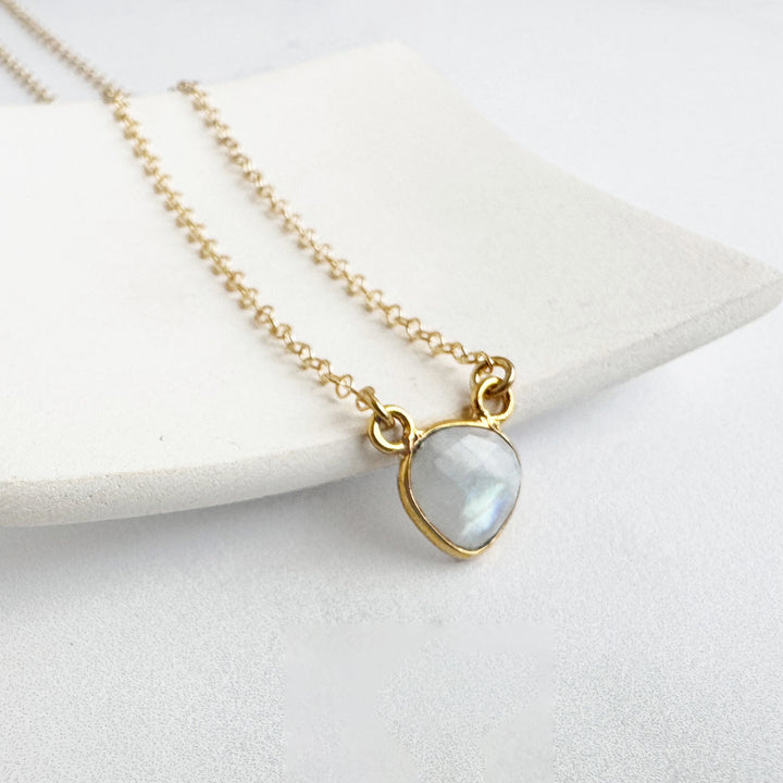 Delicate Moonstone Heart Necklace in Gold