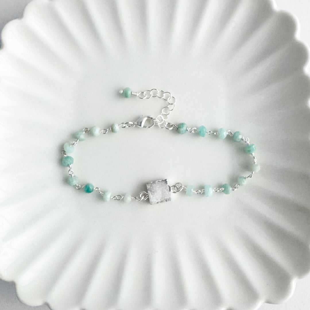 White Druzy and Amazonite Beaded Chain Bracelet in Silver