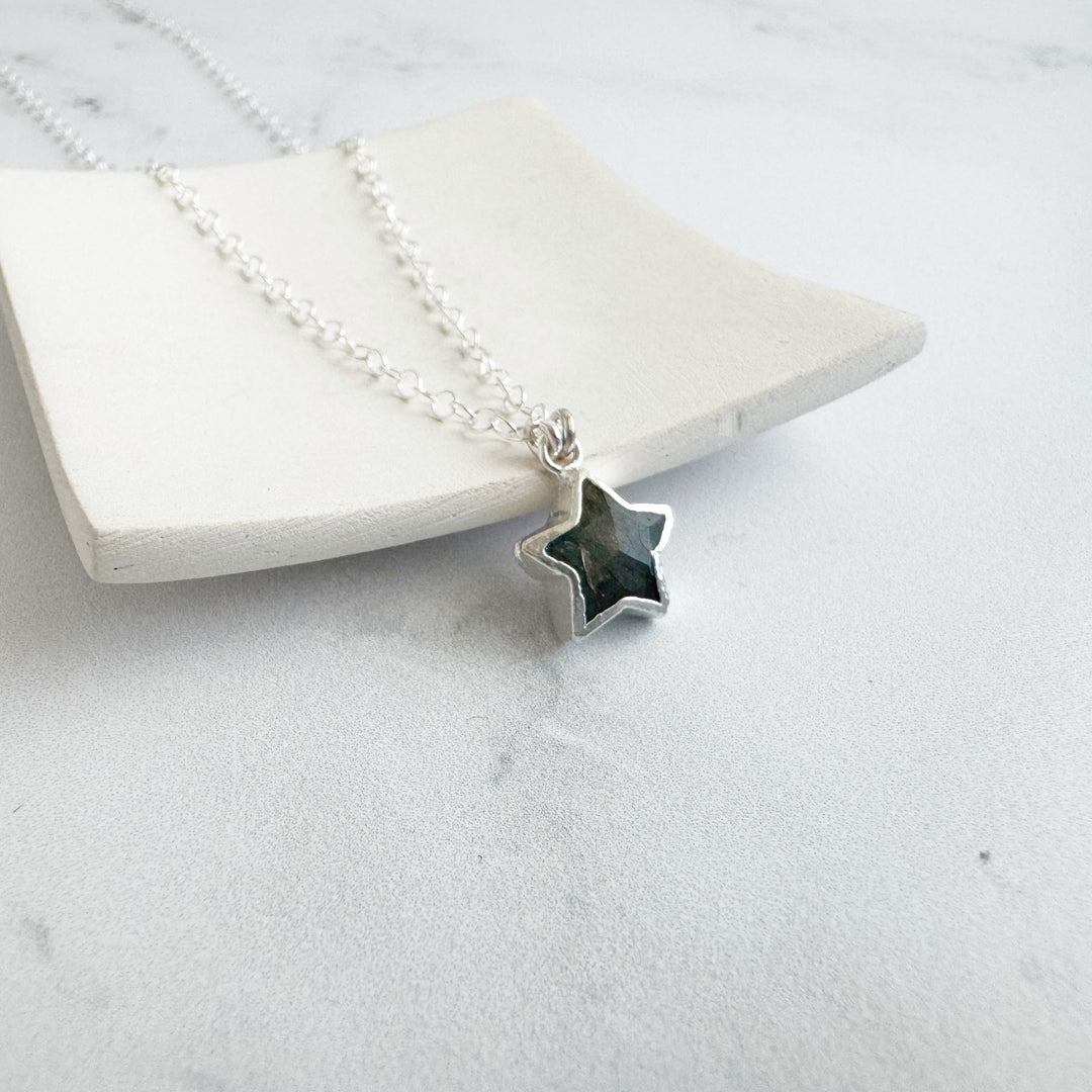 Dainty Labradorite Star Necklace in Sterling Silver