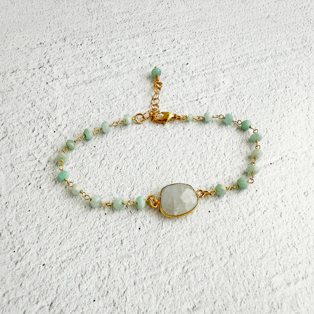 Moonstone and Amazonite Beaded Chain Bracelet in Gold
