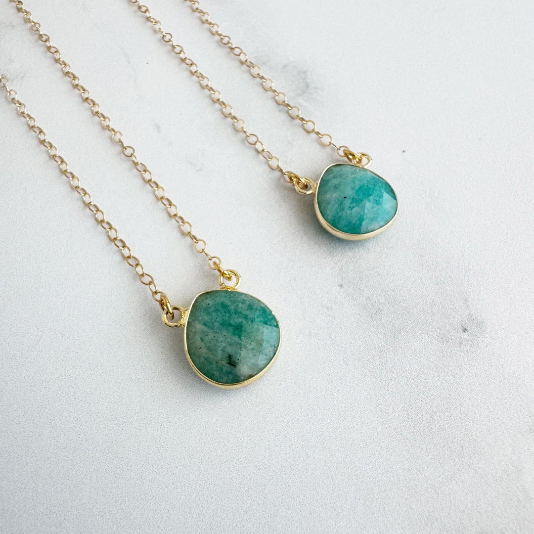 Amazonite Water Drop Necklace in Gold. Simple Amazonite Stone Necklace. Simple Jewelry Gift.