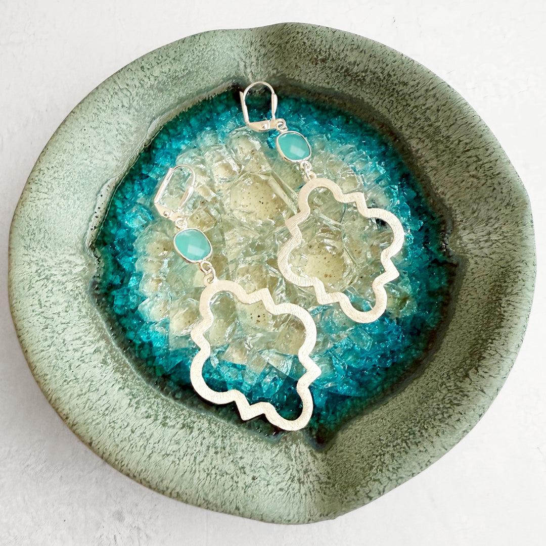 Aqua Chalcedony Quatrefoil Earrings in Brushed Silver