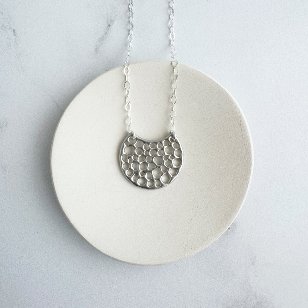 Silver Crescent Necklace. Simple Silver Necklace. Moon Pendant Necklace. Layering Jewlery.