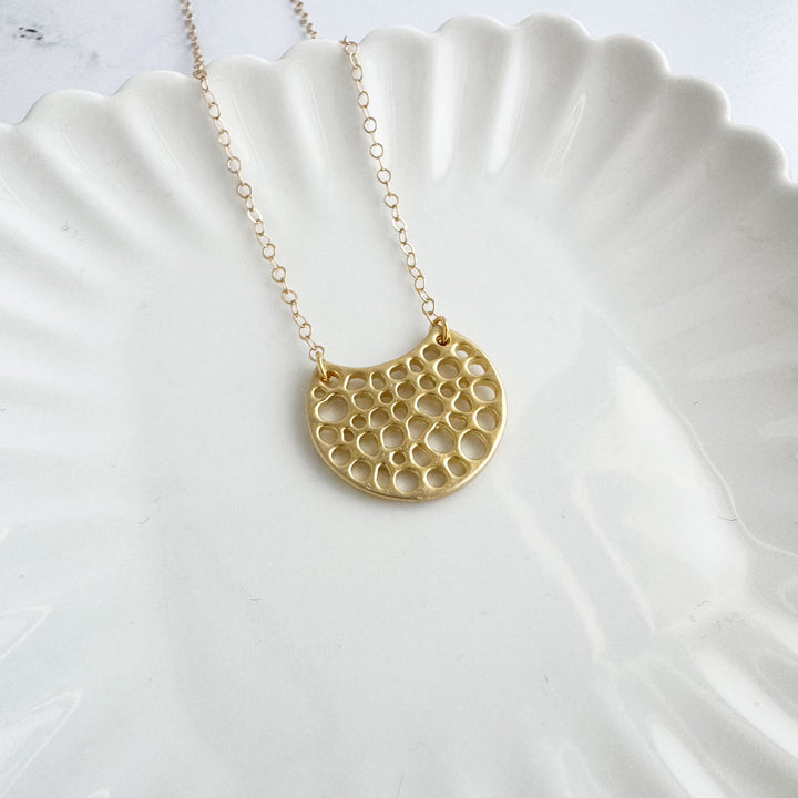 Gold Crescent Pendant Necklace. Simple Gold Necklace. Moon Pendant Necklace. Layering Jewelry.