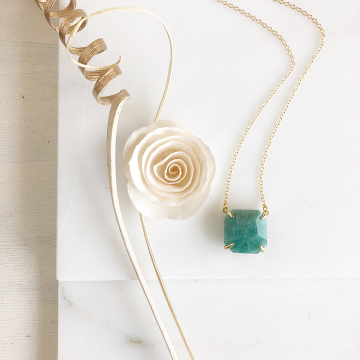 Amazonite Chunky Stone Necklace in Gold.