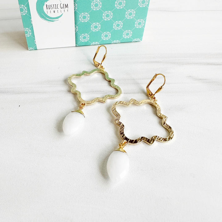 Quatrefoil Statement Earrings with White Stone in Brushed Brass Gold