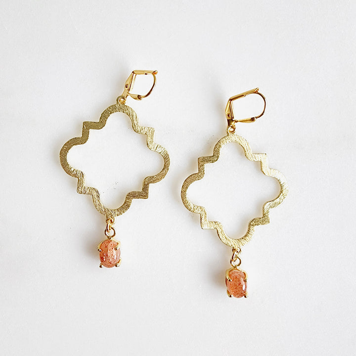 Quatrefoil Fashion Earrings with Dainty Sunstone in Brushed Brass Gold