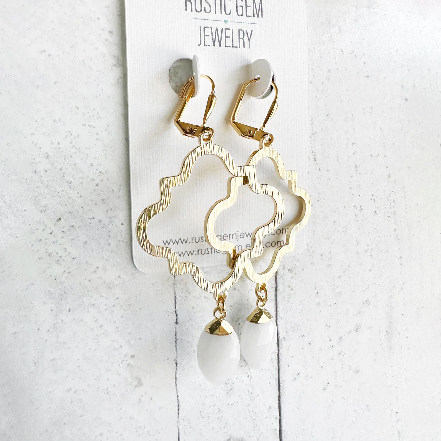 Kendi Earrings - Three Stone Earrings - Do Amore