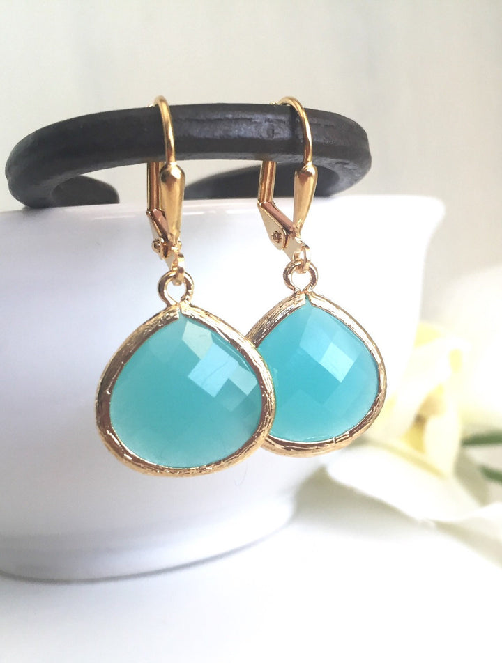 Simplicity Drop Earrings - Turquoise Faceted Glass Teardrop in Gold. Simple Gold Earrings. Turquoise Fashion Earrings. Gift for Her.