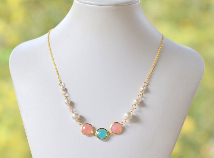 Bridesmaid Jewelry Coral Pink and Turquoise Jewel and White Pearl Statement Fashion Necklace. Wedding Jewelry. Bridal Party Jewelry.