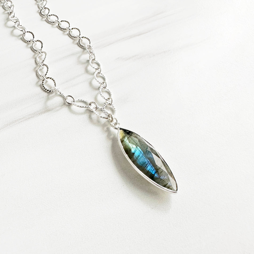 Labradorite Pendant and Chunky Chain Statement Necklace in Silver