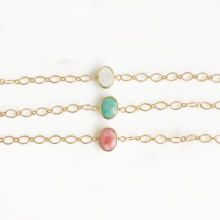 Oval Bezel Gold Chain Bracelet. Simple Gold Textured Chain Stone Bracelet